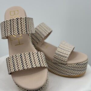 Beach by Matisse Raffia Open Toe Platform Sandals, Size 9